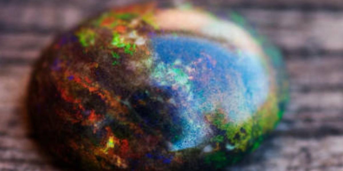 Why Opal Stones Are a Must-Have for Jewelry Enthusiasts